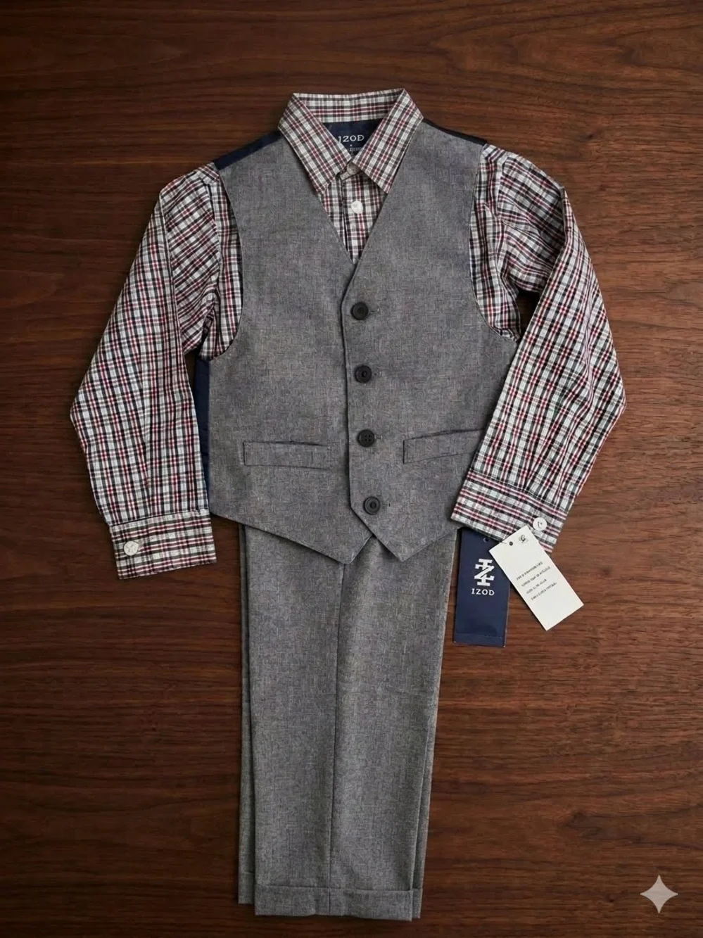 NWT IZOD Boys 4-Piece Plaid Shirt and Vest Set (Size 4T)